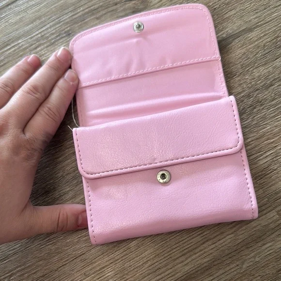 Pink Modabella Women's Wallet - Picture 3 of 5